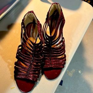Style & Co size 9 maroon heels